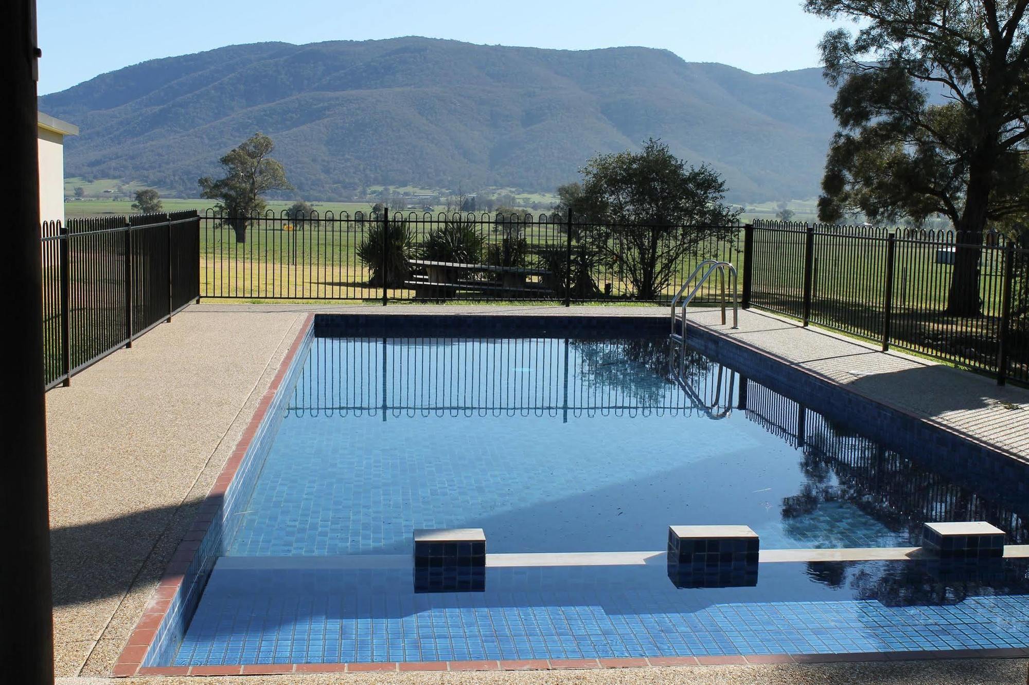Mountain View Motel Corryong Exterior foto